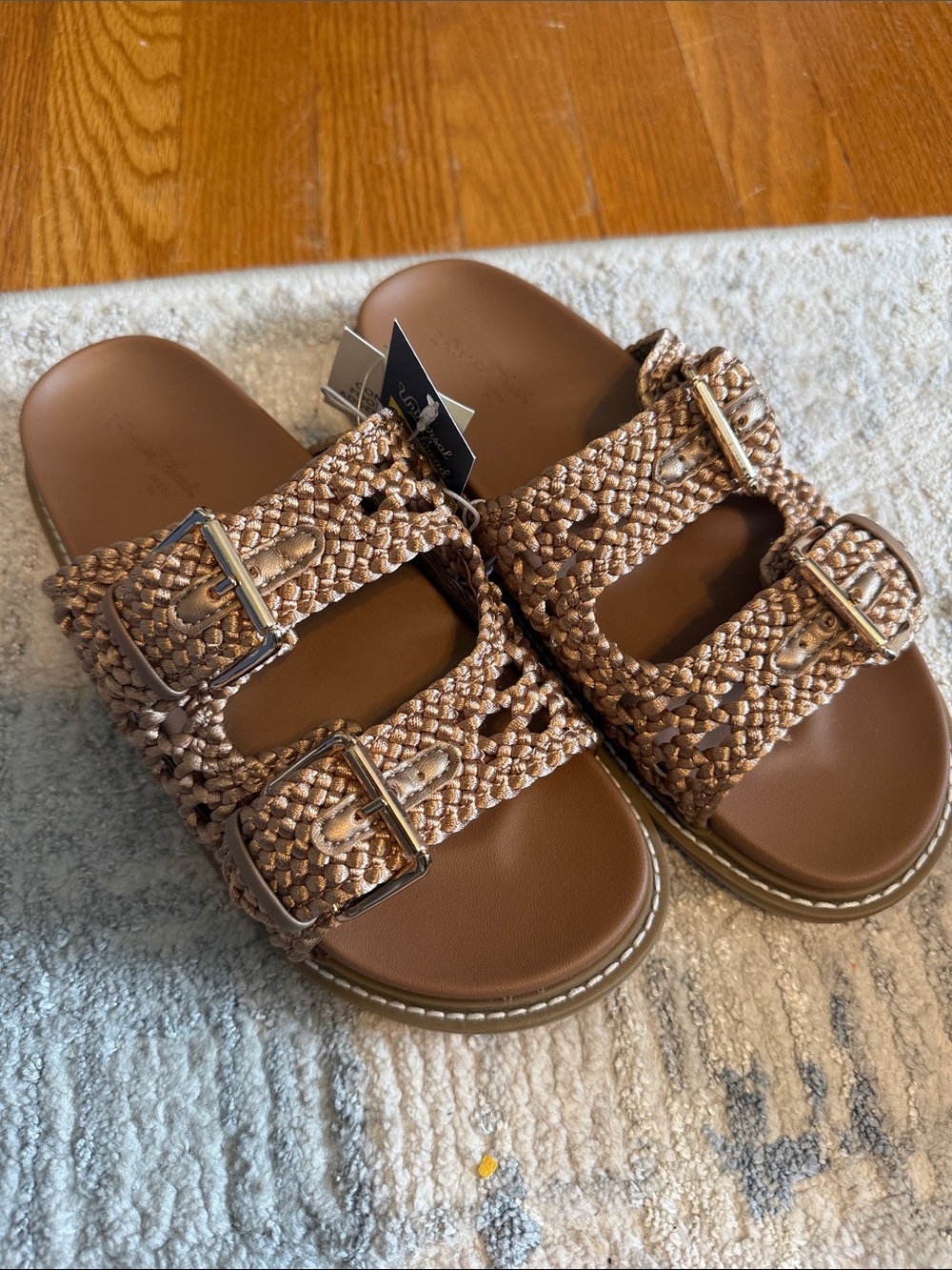 Universal Thread Kylie sandals size 6.5 Braided Double-Buckle Sandals